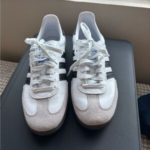 Adidas White and Black Sneakers with Classic Stripes Sambas